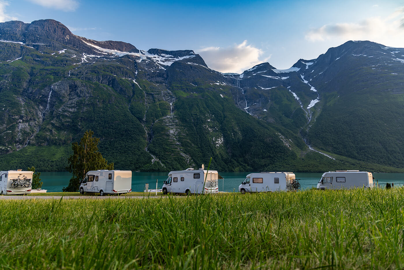 Alpenpässe mit dem Wohnmobil: Welche Routen Gewicht und Höhe vertragen