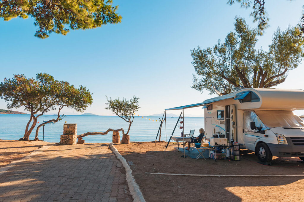 Überwintern im Süden: die stille Kultur der deutschen Dauercamper an der Algarve