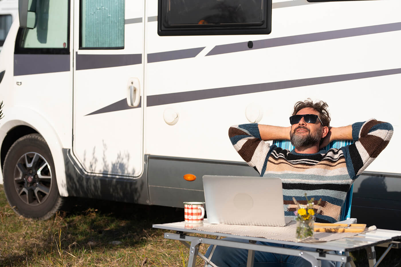 Vanlife in der DACH-Realität: Warum das echte Leben im Wohnmobil anders aussieht als auf Instagram